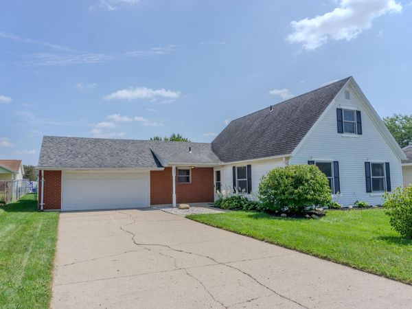 2802 Seymour Lane, Springfield, OH 45503