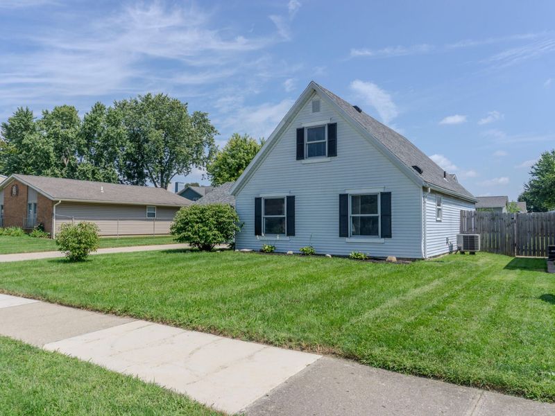 2802 Seymour Lane, Springfield, OH 45503 Photo 3