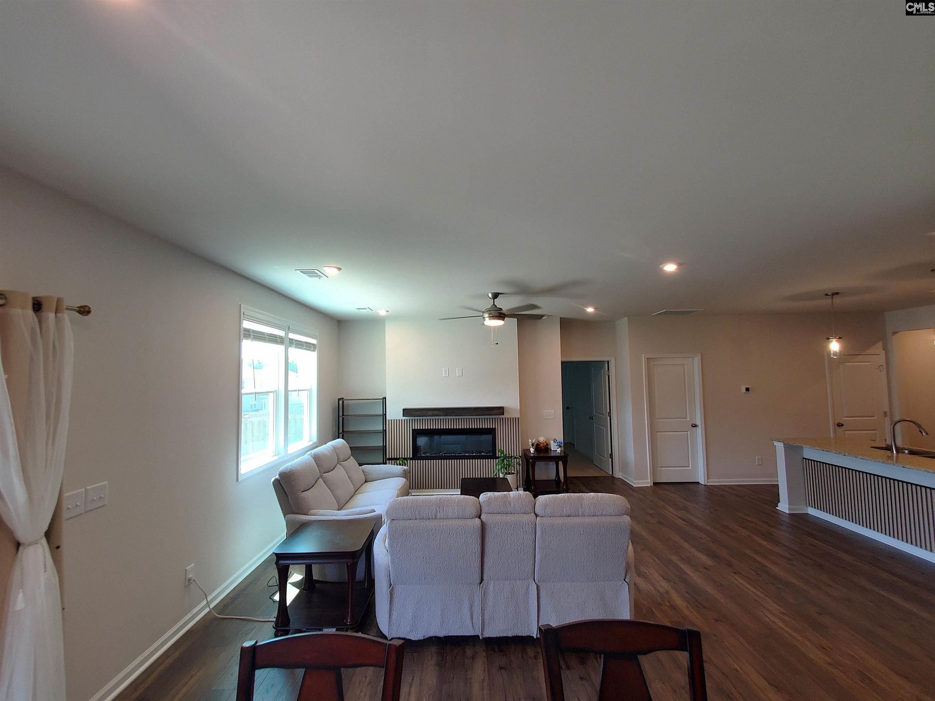 351 Chapin Place Way  Photo 6