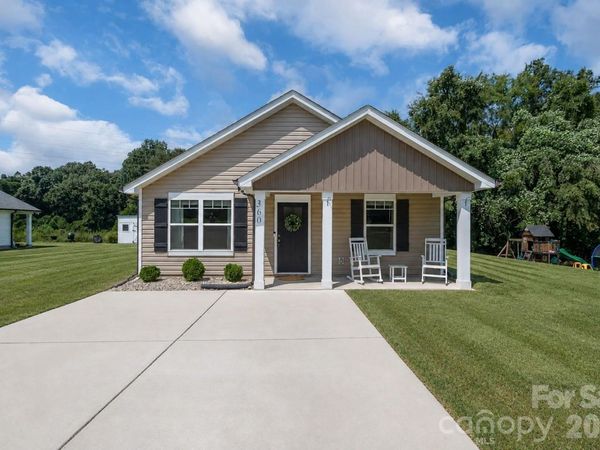 360 Sexton Street , Kannapolis, NC 28081