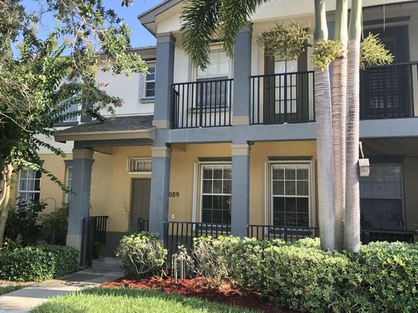 2089 SE Glen Ridge Drive, Port St. Lucie, FL 34952