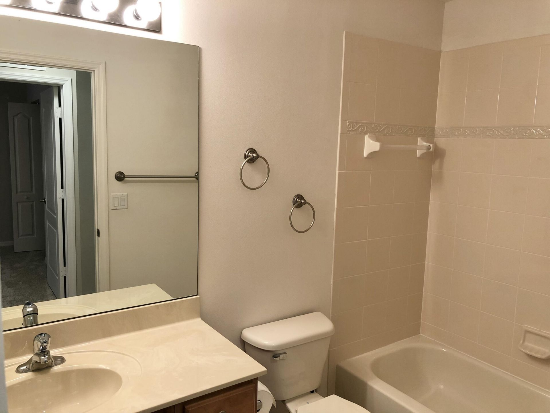 2089 SE Glen Ridge Drive, Port Saint Lucie, FL 34952 Photo