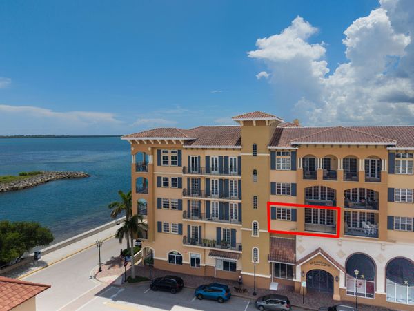 20 ORANGE Avenue, Unit 306, Fort Pierce, FL 34950