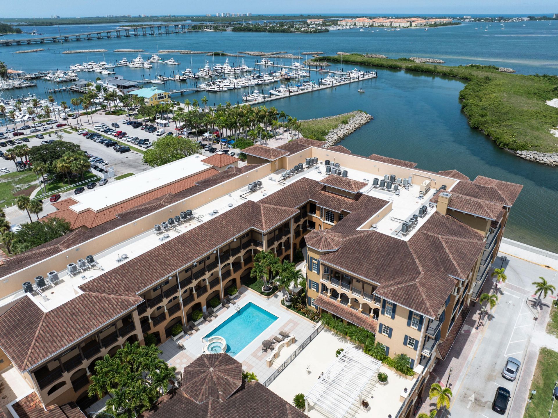 20 Orange Avenue, Unit 306, Fort Pierce, FL 34950 Photo