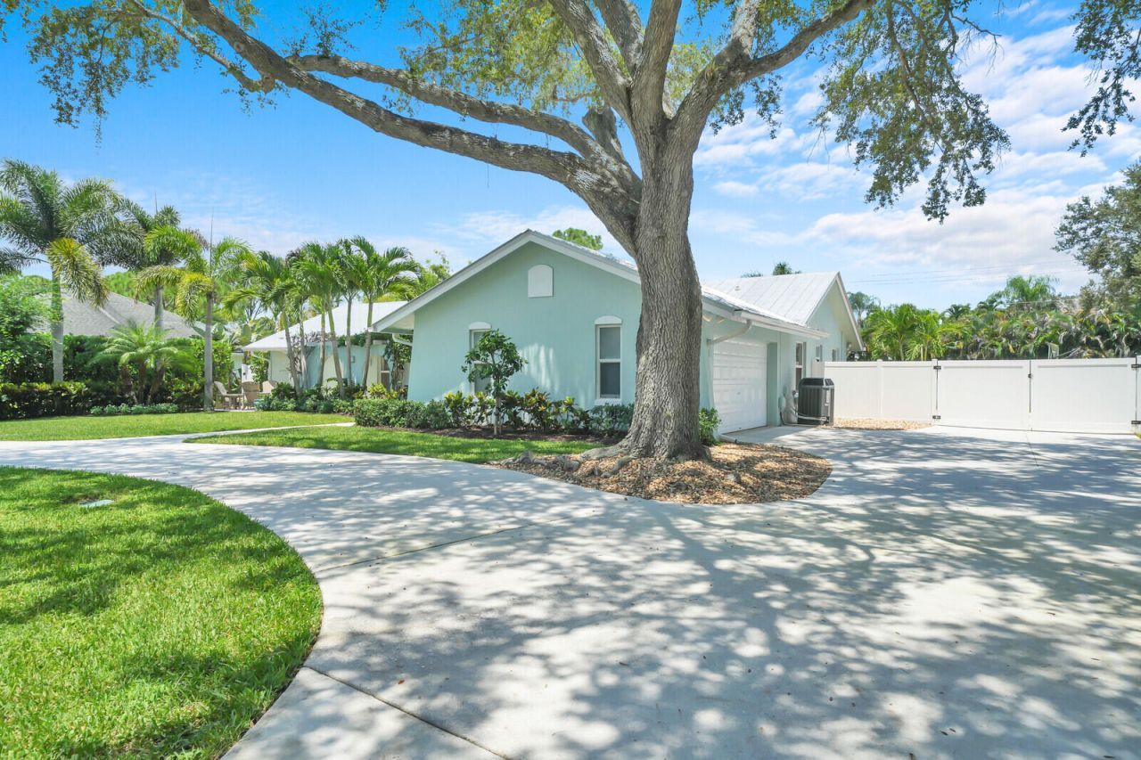 6176 Eagles Nest Drive, Jupiter, FL 33458 Photo