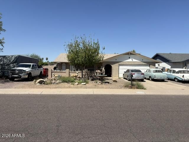 16830 N 37th Avenue, Phoenix, AZ 85053 Main Photo