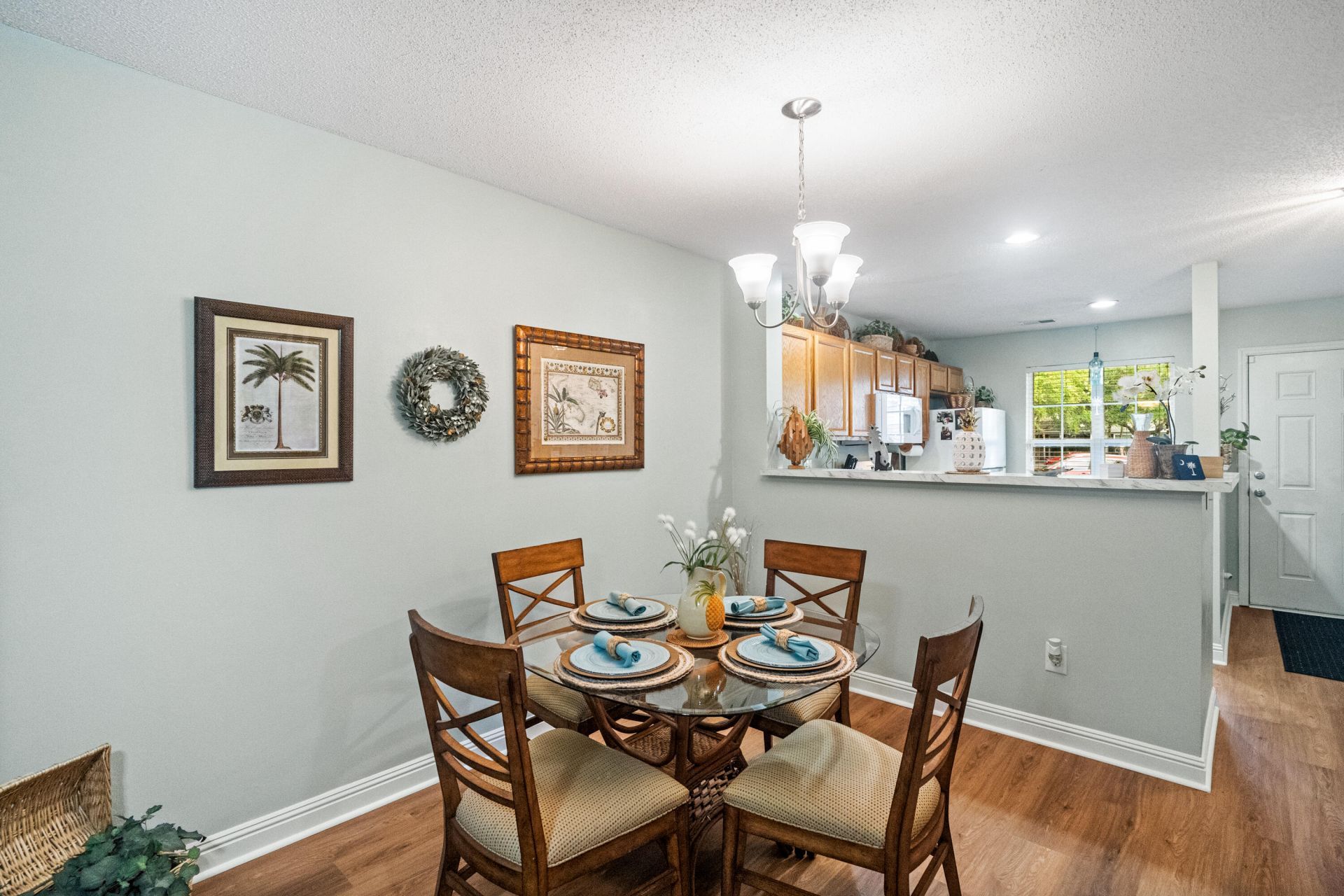 8037 Shadow Oak Drive Photo 12