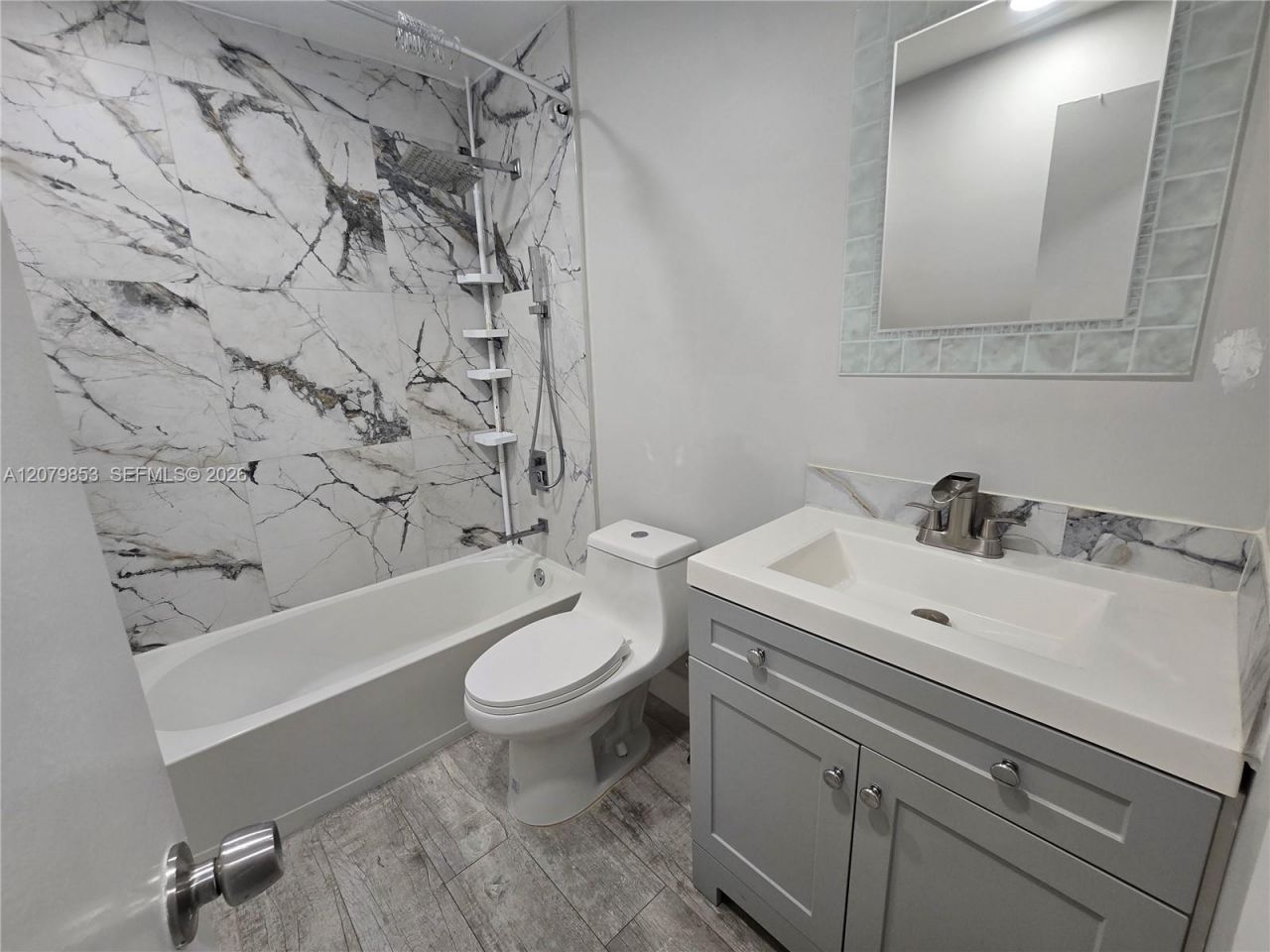 18860 NW 57th Ave, Unit 305, Hialeah, FL 33015 Photo