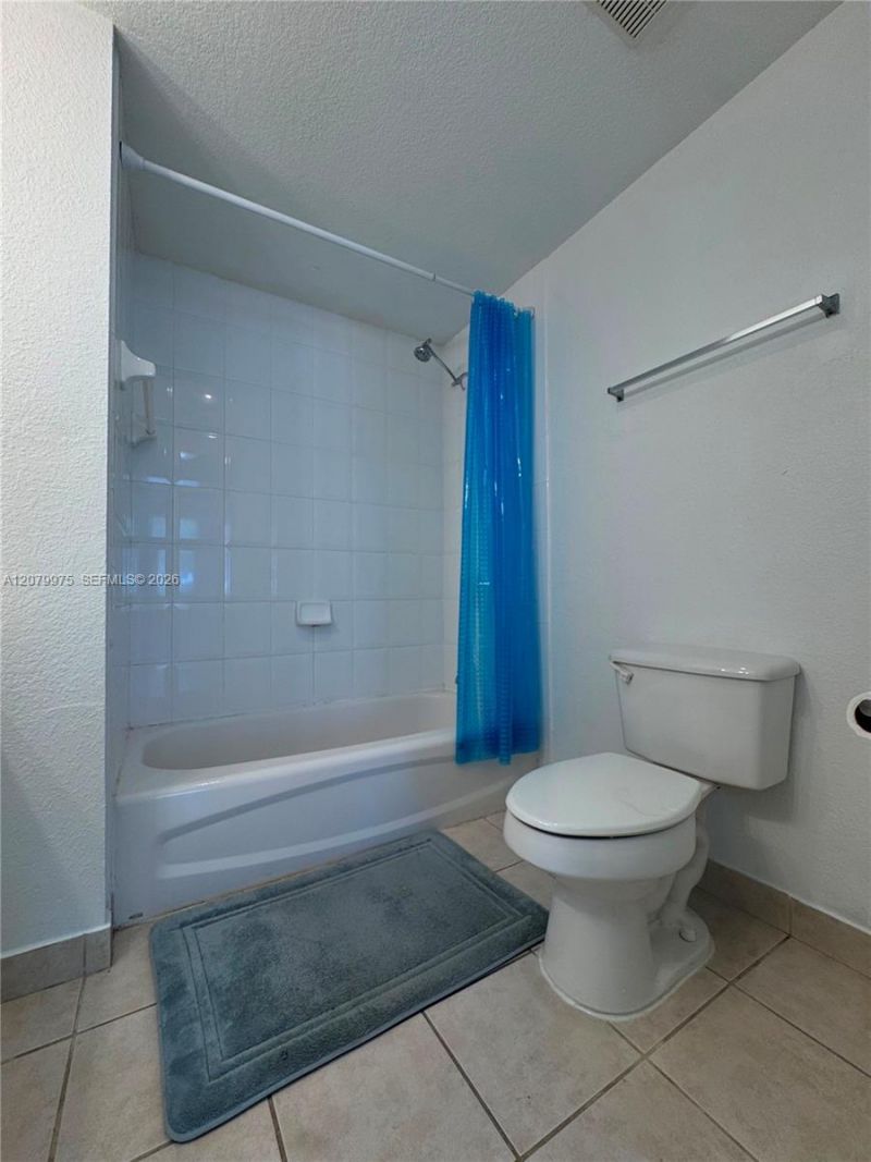 7920 N Nob Hill Rd , Unit 103, Tamarac, FL 33321 Photo