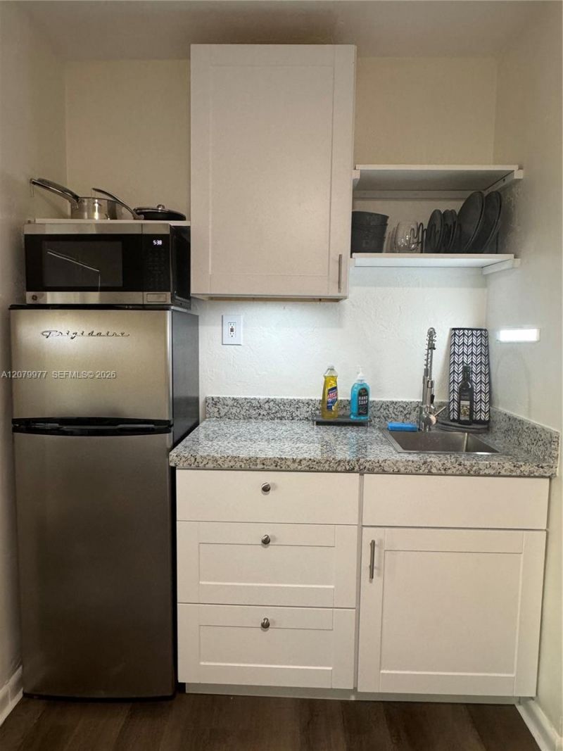 5639 Lincoln St, Unit 3, Hollywood, FL 33021 Photo