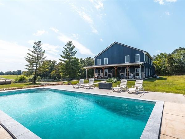 5300 McCallister Road, Gerald, MO 63037