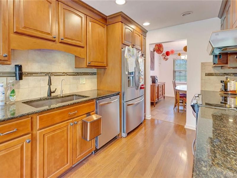 208 N Village Drive, Centerville, OH 45459 Photo 12