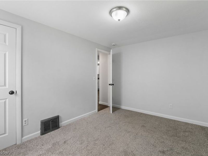 1514 37th Street NW, Canton, OH 44709 Photo 10