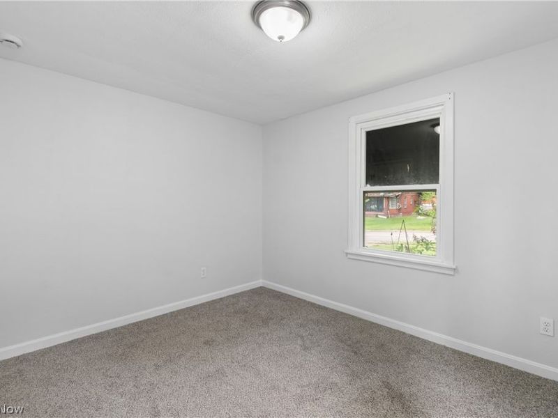 1514 37th Street NW, Canton, OH 44709 Photo 11