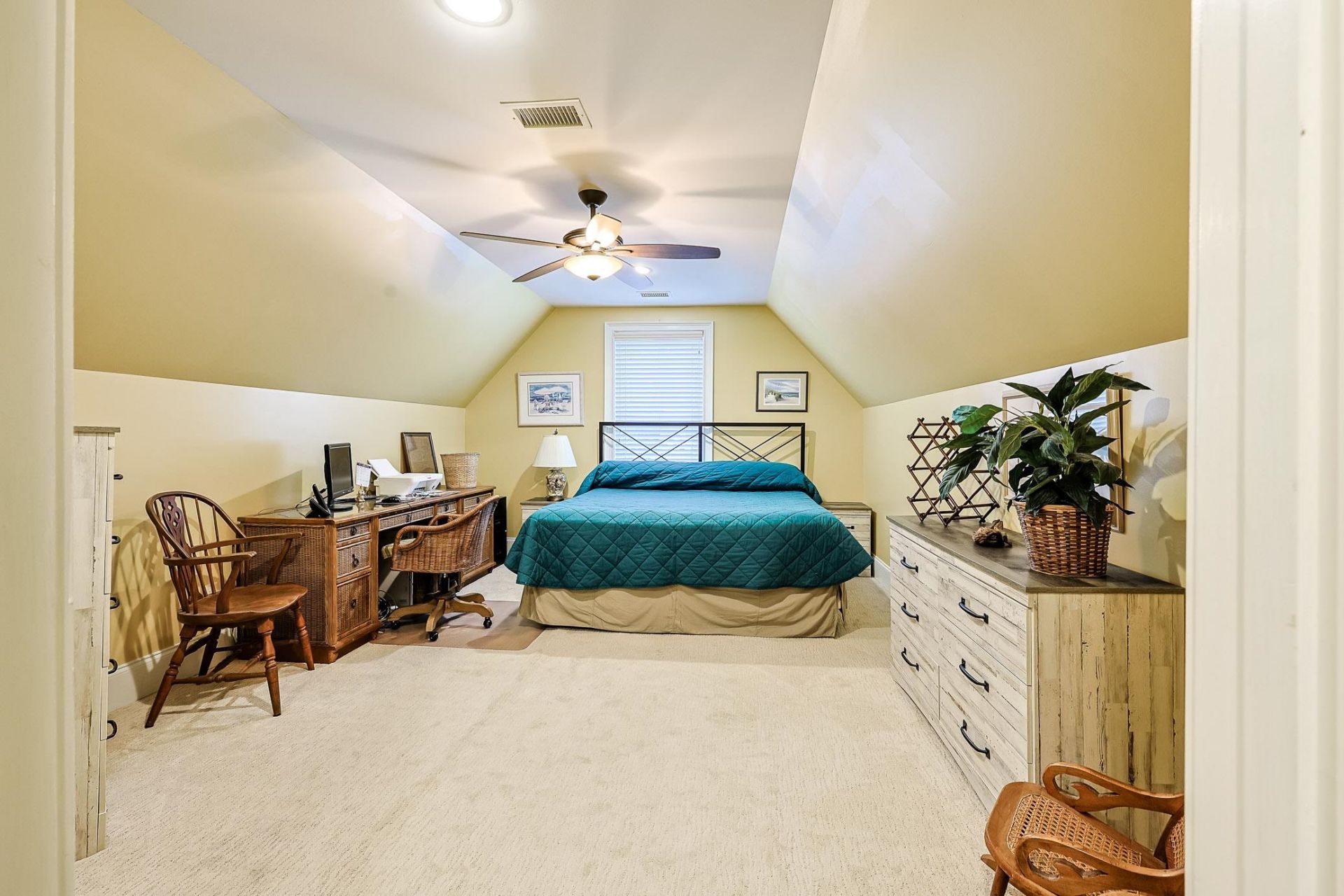 4228 Ravenwood Dr.  Photo 21