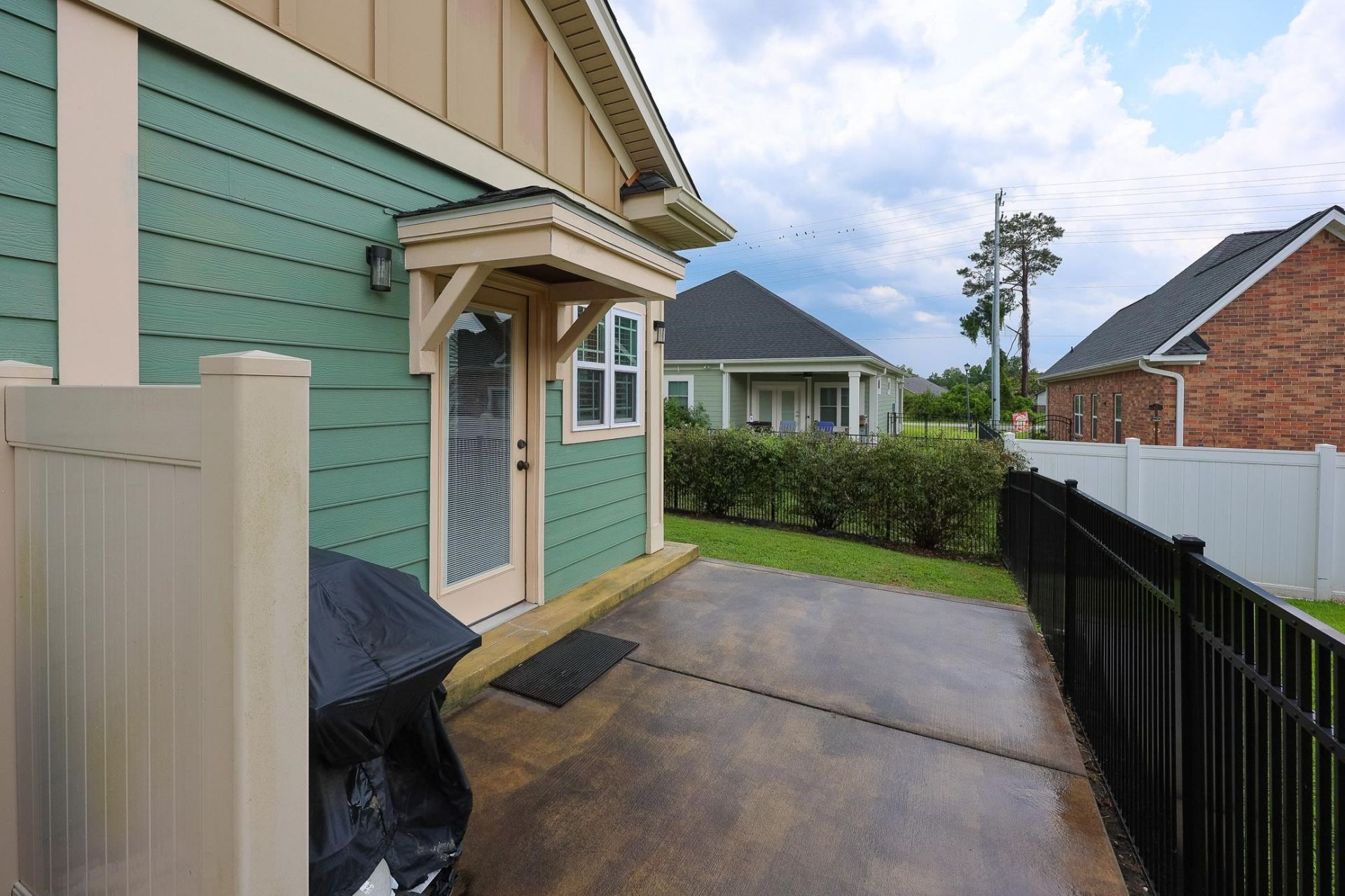 4228 Ravenwood Dr.  Photo 31