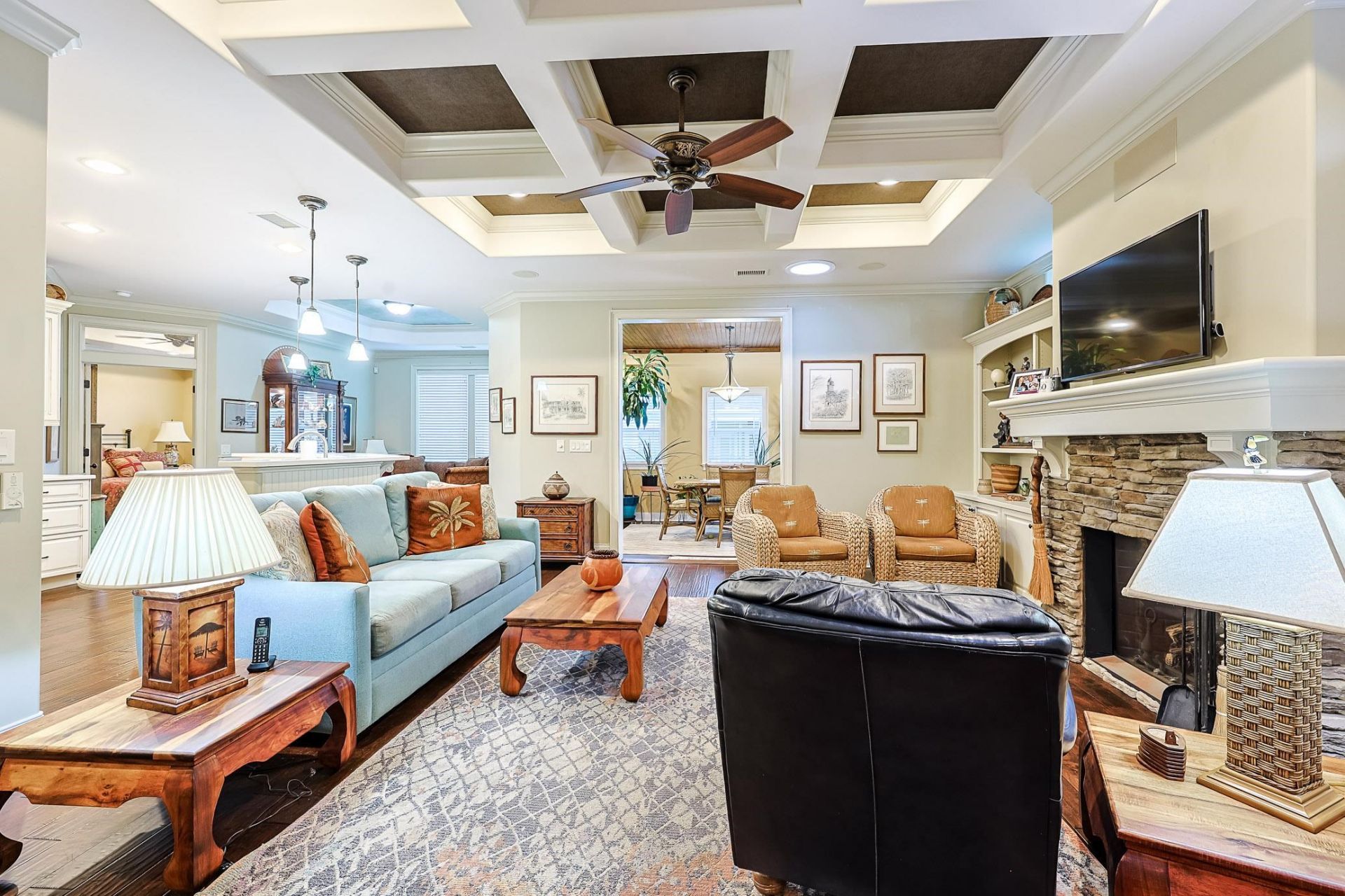 4228 Ravenwood Dr.  Photo 4