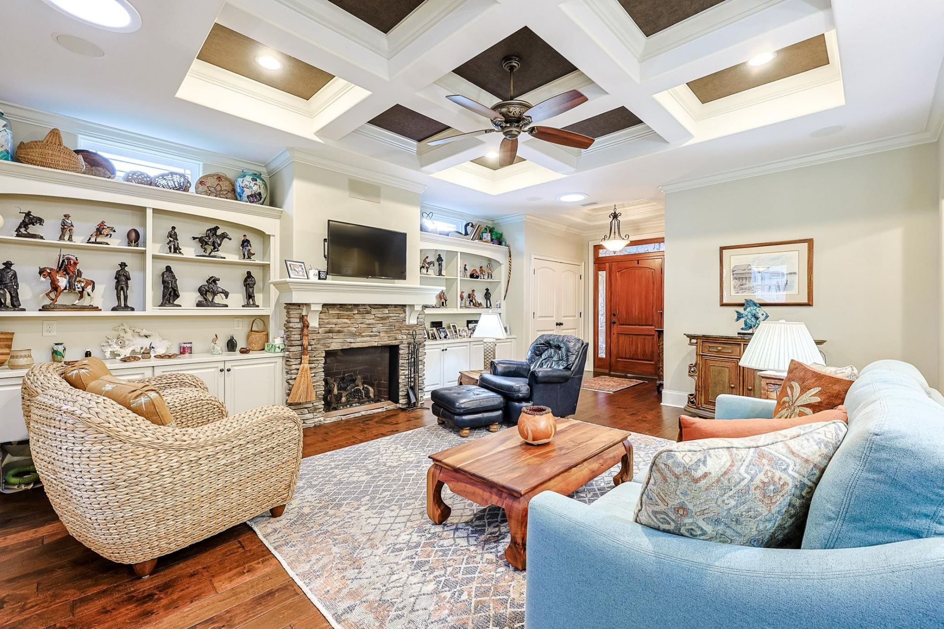 4228 Ravenwood Dr.  Photo 5