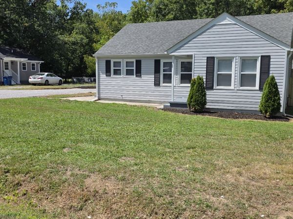 608 Polk St , Manchester, TN 37355