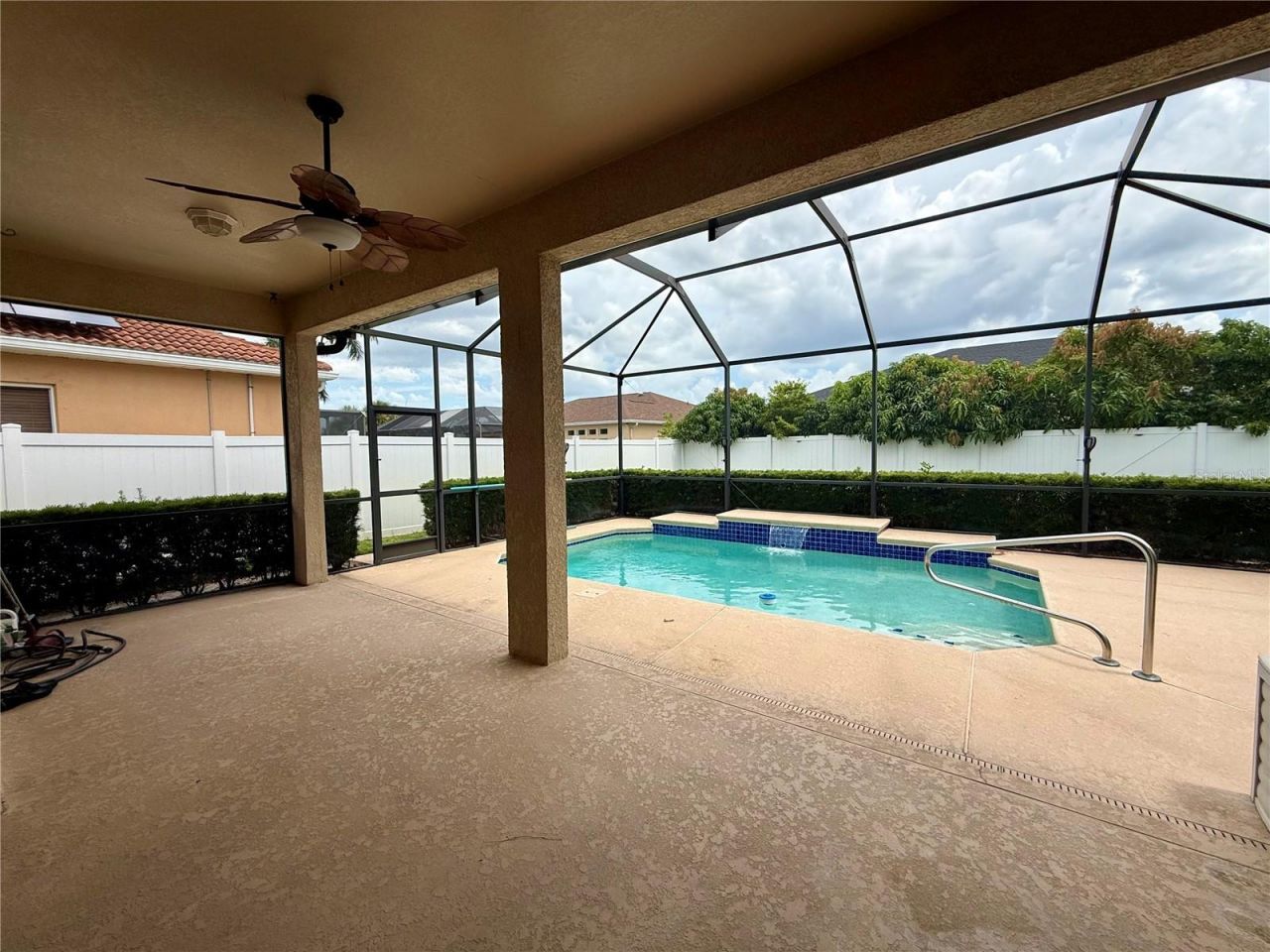 3735 Gaviota Drive , Ruskin, FL 33573 Photo
