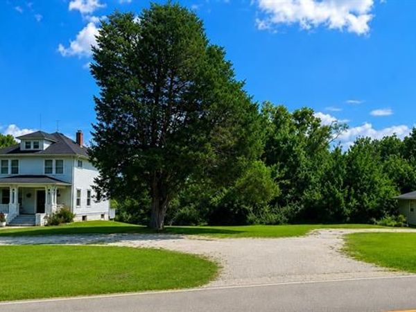 1600 Koch Road , O'Fallon, MO 63366
