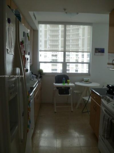 801 Brickell Key Blvd, Unit 2110, Miami, FL 33131 Photo