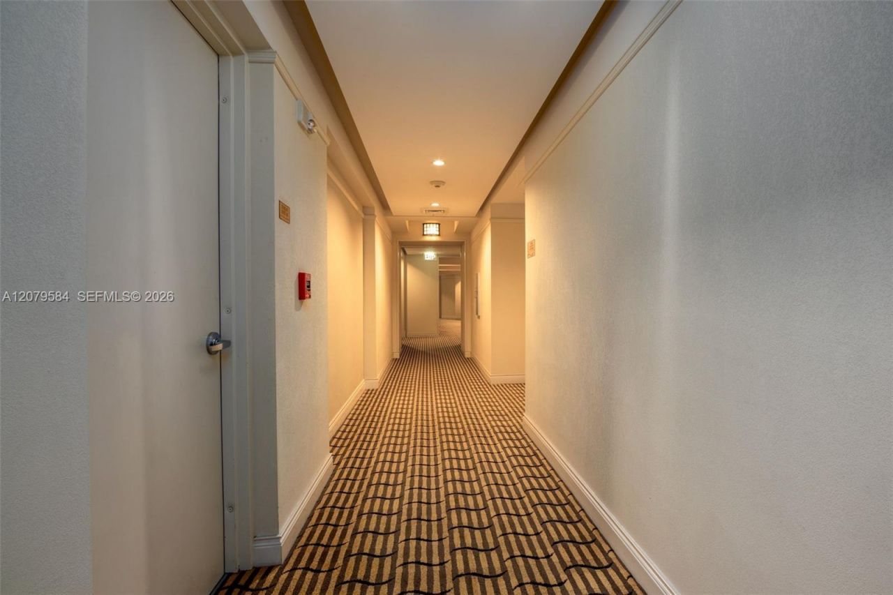 801 Brickell Key Blvd, Unit 2110, Miami, FL 33131 Photo