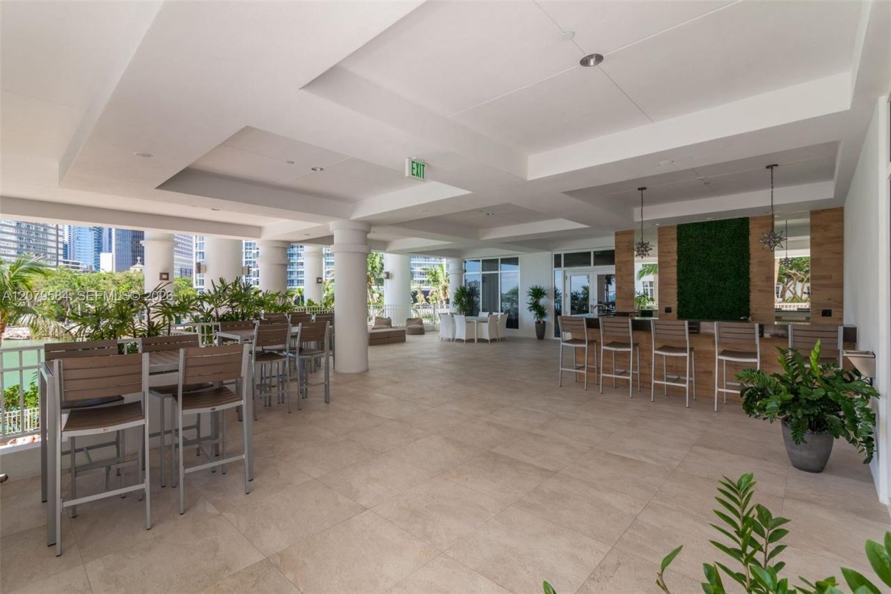 801 Brickell Key Blvd, Unit 2110, Miami, FL 33131 Photo