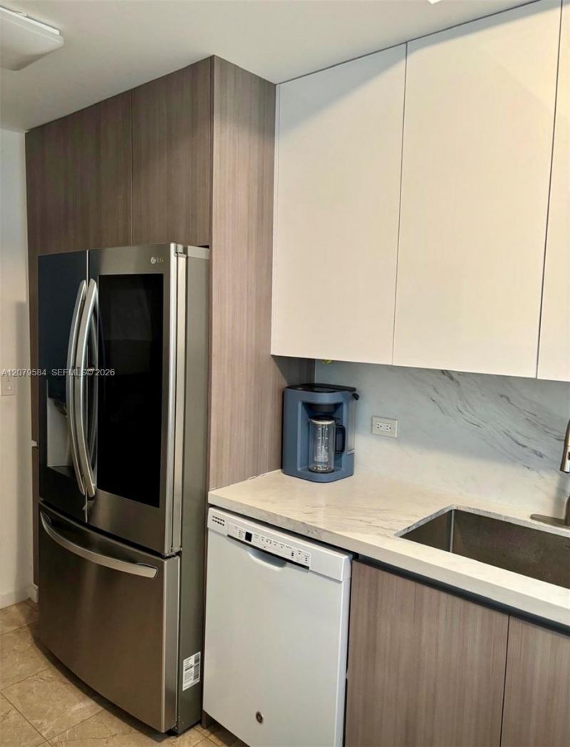 801 Brickell Key Blvd, Unit 2110, Miami, FL 33131 Photo