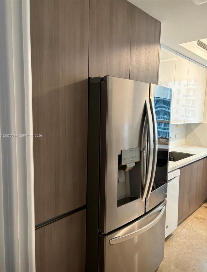 801 Brickell Key Blvd, Unit 2110, Miami, FL 33131 Photo