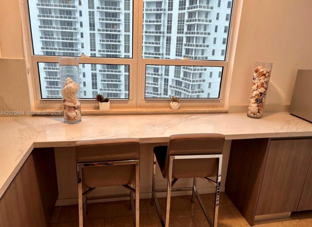801 Brickell Key Blvd, Unit 2110, Miami, FL 33131 Photo
