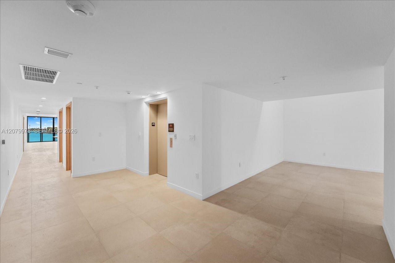 1135 103 St , Unit 403, Bay Harbor Islands, FL 33154 Photo