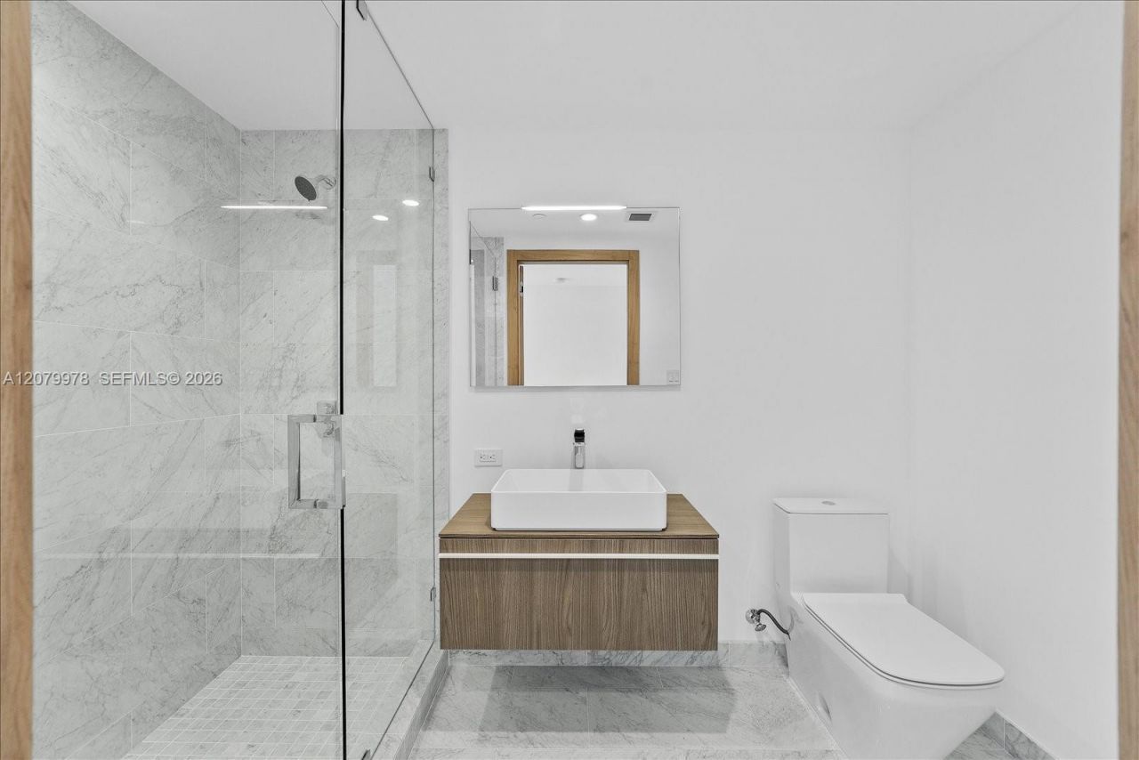 1135 103 St , Unit 403, Bay Harbor Islands, FL 33154 Photo