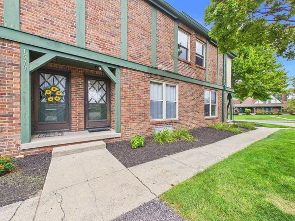 1577 Sandringham Court, Columbus, OH 43220