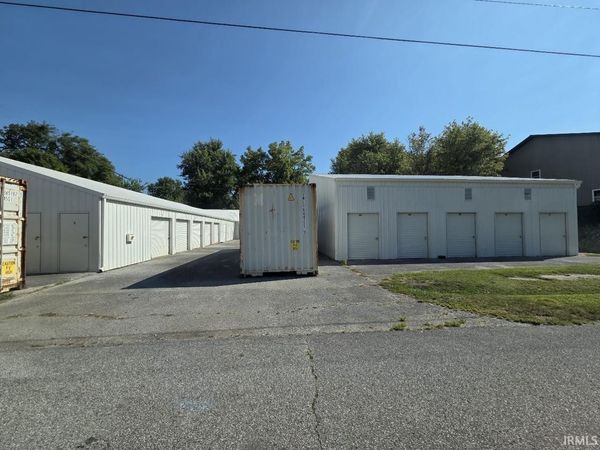 203 N 5th Street, Petersburg, IN 47567
