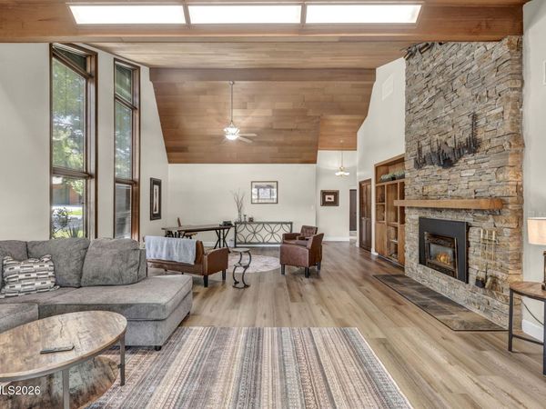 1954 S Villa Way, Reno, NV 89509
