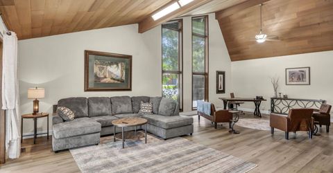 1954 S Villa Way, Reno, NV 89509 Photo