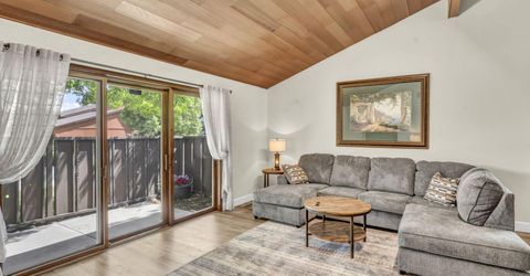 1954 S Villa Way, Reno, NV 89509 Photo