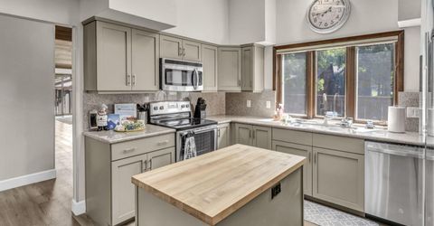 1954 S Villa Way, Reno, NV 89509 Photo