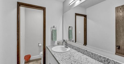 1954 S Villa Way, Reno, NV 89509 Photo