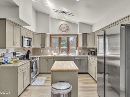 1954 S Villa Way, Reno, NV 89509 Photo