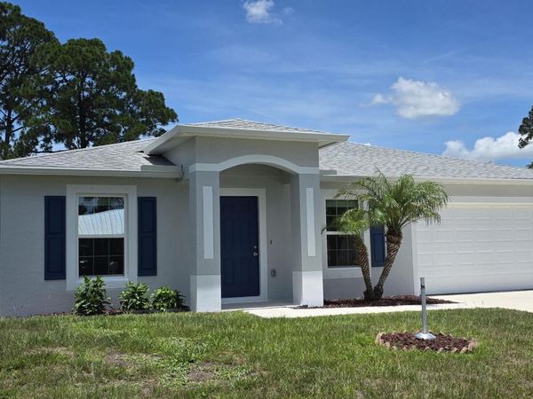 2135 19TH Avenue SW, Vero Beach, FL 32962