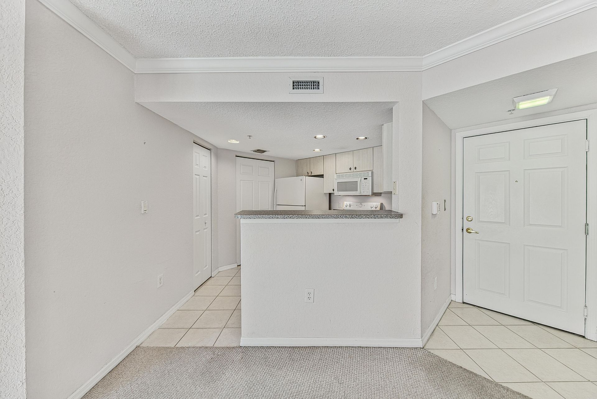 1801 N Flagler Drive, Unit 631, West Palm Beach, FL 33407 Photo