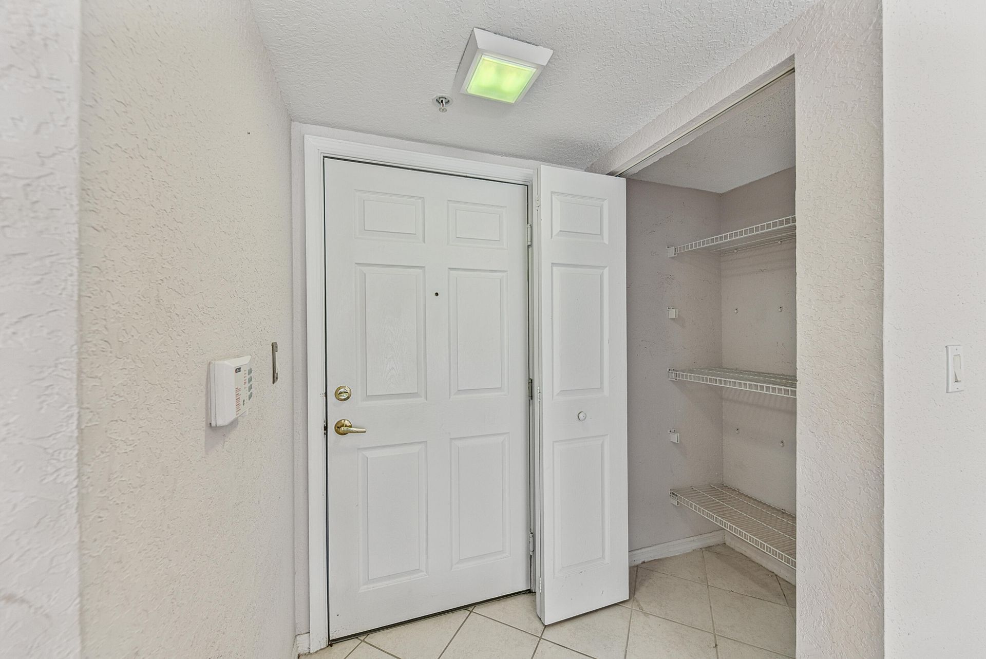 1801 N Flagler Drive, Unit 631, West Palm Beach, FL 33407 Photo