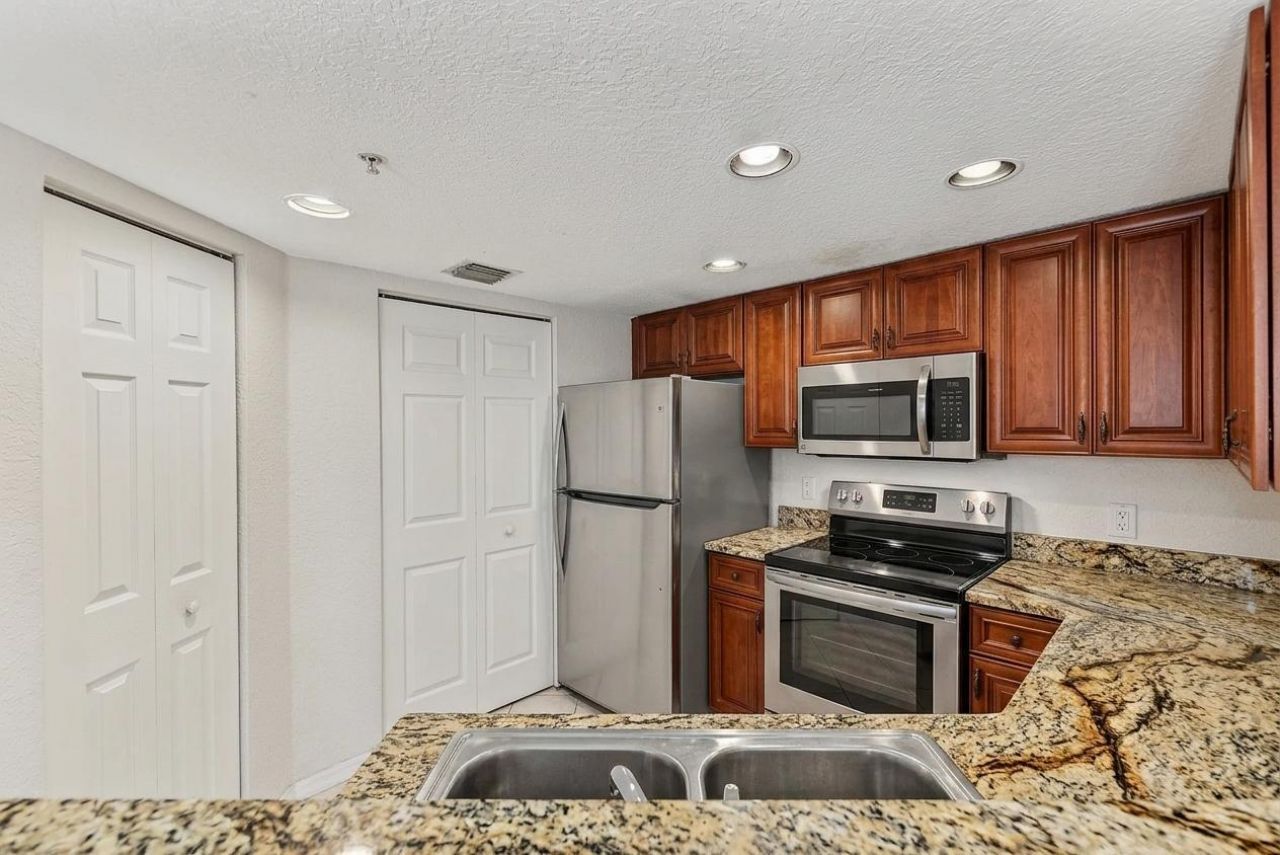 1801 N Flagler Drive, Unit 631, West Palm Beach, FL 33407 Photo