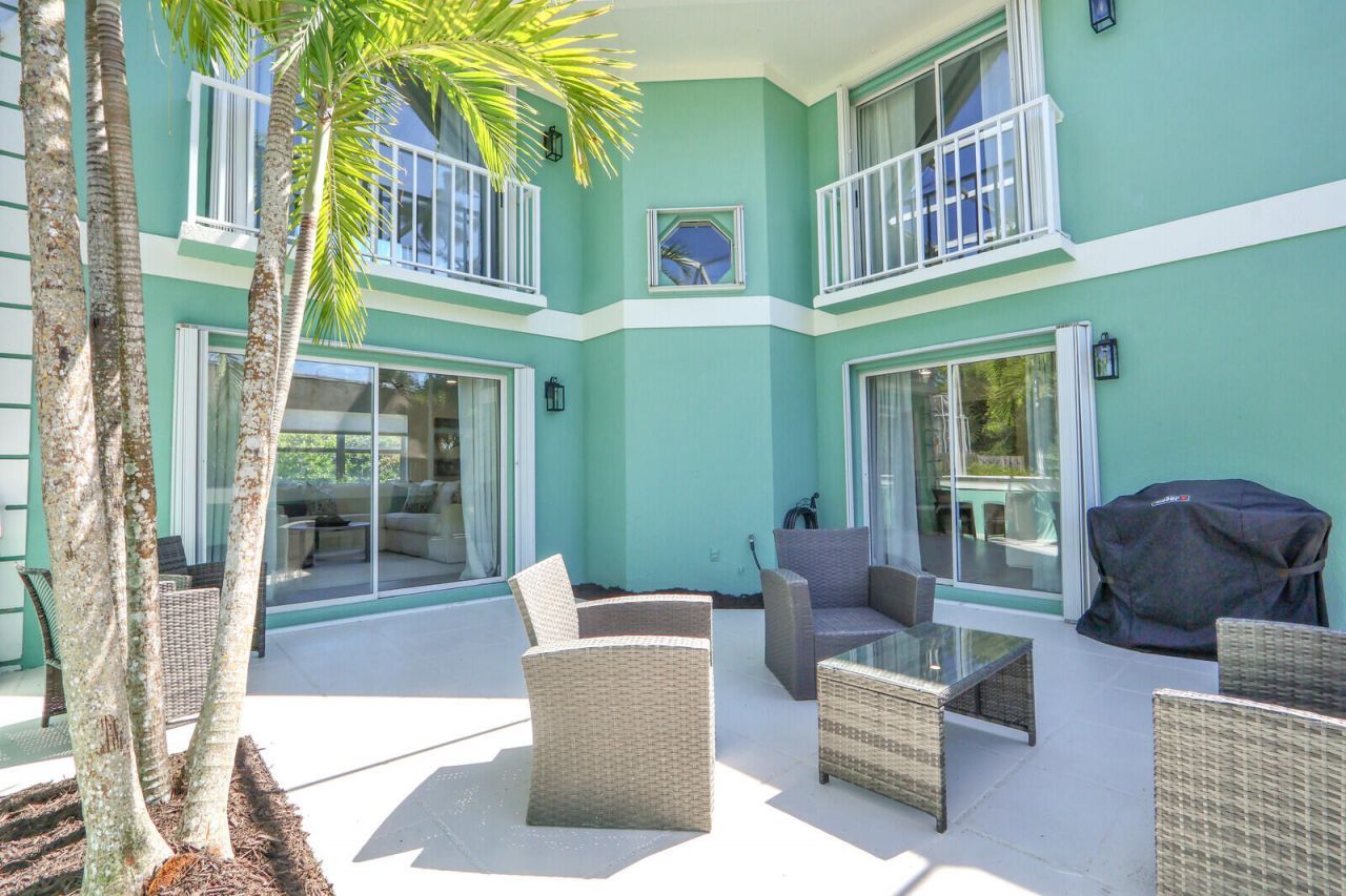 35 SE Beech Tree Lane, Stuart, FL 34994 Photo