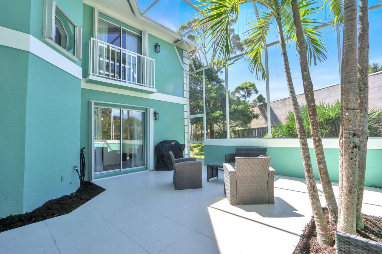 35 SE Beech Tree Lane, Stuart, FL 34994 Photo