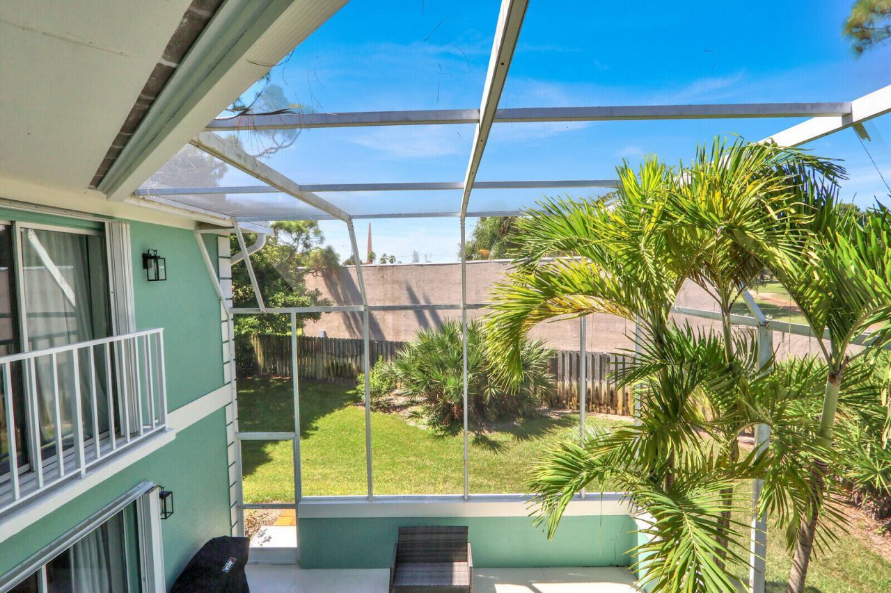 35 SE Beech Tree Lane, Stuart, FL 34994 Photo