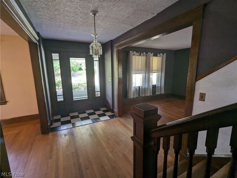 616 East Avenue, Elyria, OH 44035 Photo 3