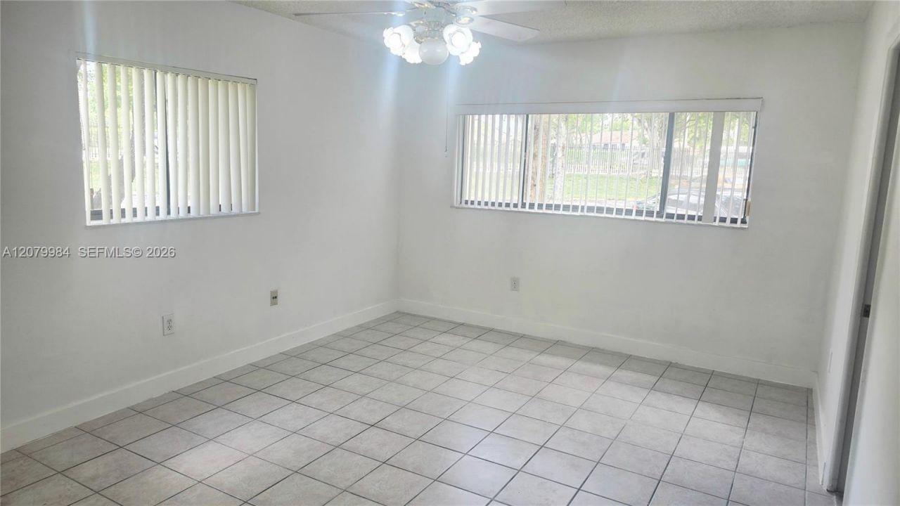 8650 SW 133rd Ave Rd, Unit 107, Miami, FL 33183 Photo